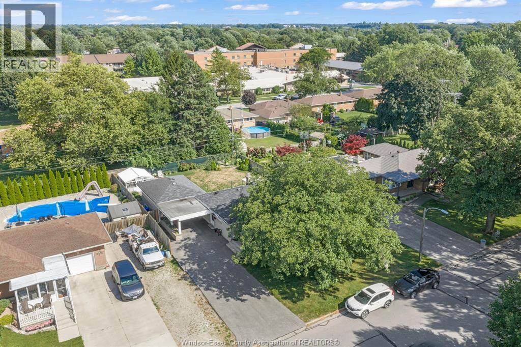 22 Danforth, Leamington, Ontario  N8H 2P7 - Photo 47 - 26020239