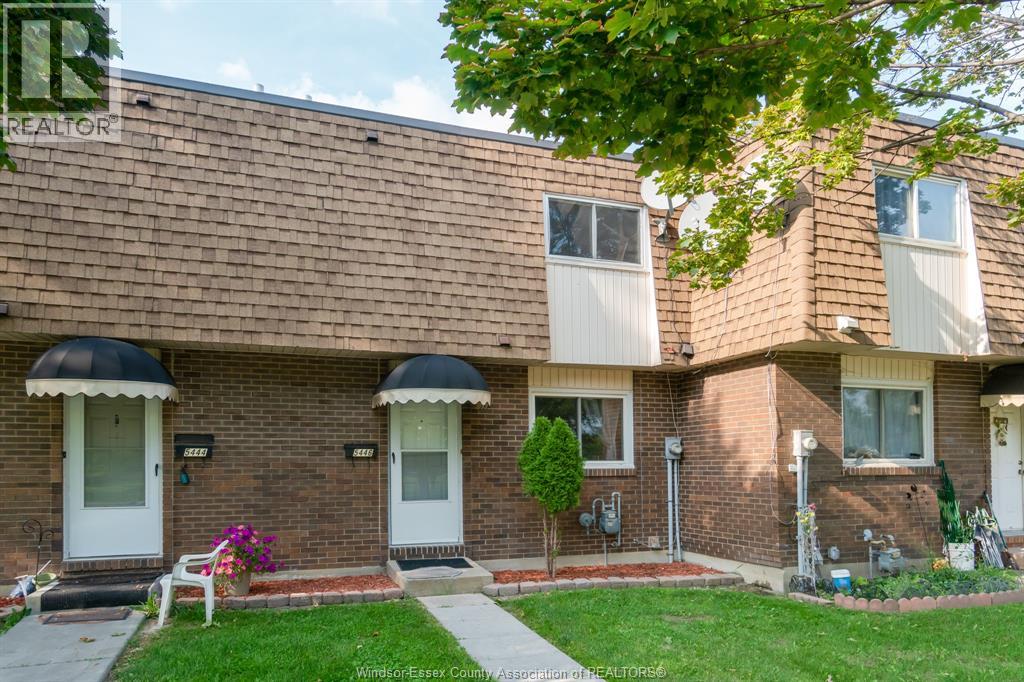 5446 LASSALINE Unit# 47, Windsor, Ontario