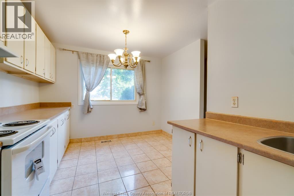 5446 Lassaline Unit# 47, Windsor, Ontario  N8T 1A8 - Photo 5 - 26020324