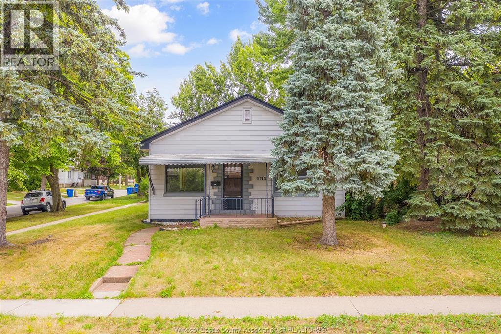 3173 Wyandotte West, Windsor, Ontario  N8Y 4V1 - Photo 2 - 26020313