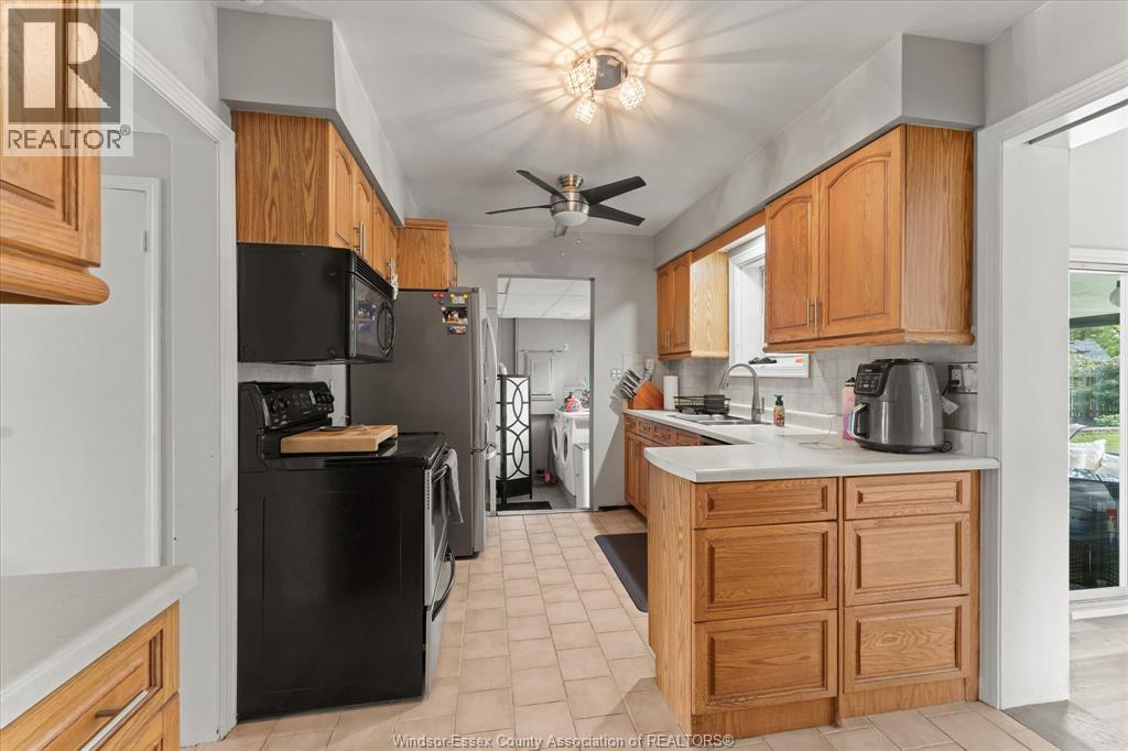7777 Cedarview, Windsor, Ontario  N8S 1K1 - Photo 12 - 26020325