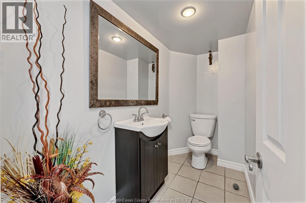 3417 Woodlawn Avenue, Windsor, Ontario  N8W 2J4 - Photo 26 - 26020345