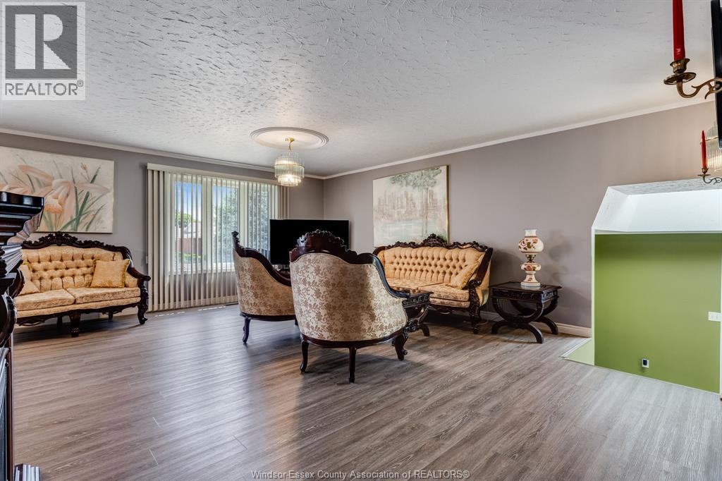37 Elizabeth Crescent, Leamington, Ontario  N8H 4Y4 - Photo 10 - 26020343