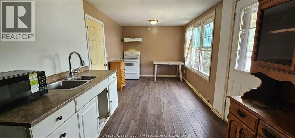 693 Bruce Avenue Unit# Upper, Windsor, Ontario  N9A 4X3 - Photo 3 - 26020389