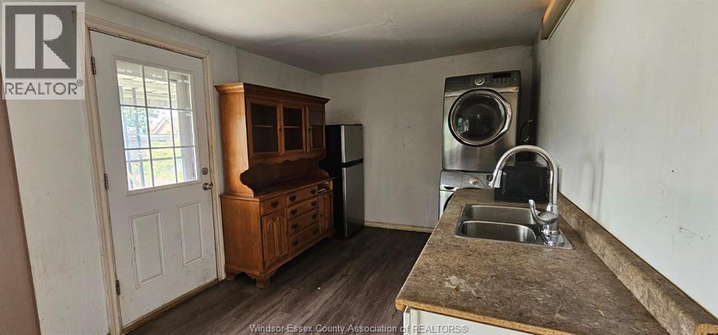 693 Bruce Avenue Unit# Upper, Windsor, Ontario  N9A 4X3 - Photo 6 - 26020389