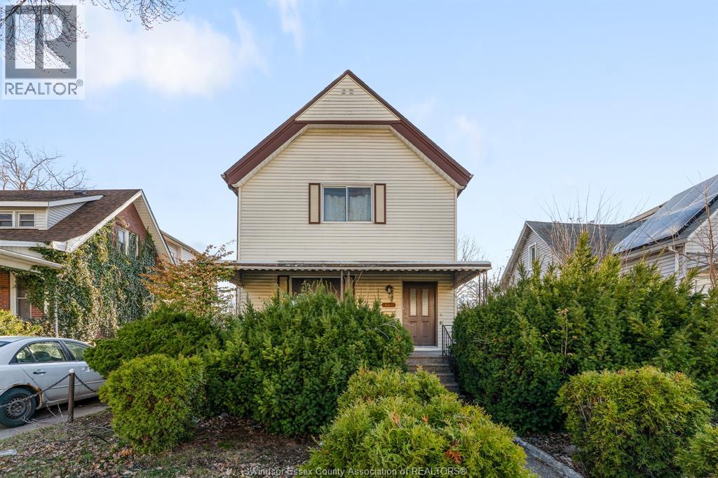 497 Caron Avenue, Windsor, Ontario  N9A 5B5 - Photo 2 - 26020300