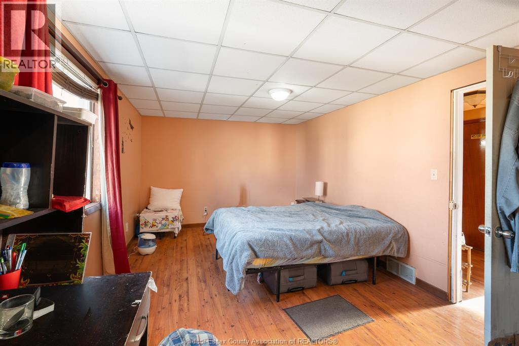 497 Caron Avenue, Windsor, Ontario  N9A 5B5 - Photo 3 - 26020300