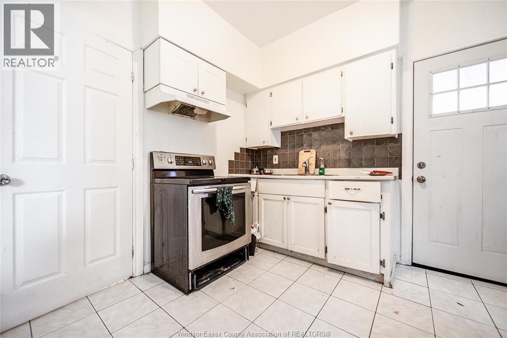 756 Brant Street, Windsor, Ontario  N9A 3E8 - Photo 12 - 26020213