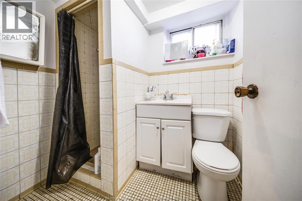 756 Brant Street, Windsor, Ontario  N9A 3E8 - Photo 25 - 26020213