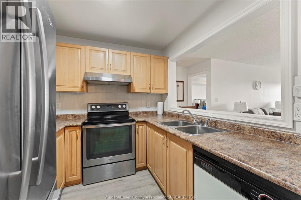 3000 Sandwich Street Unit# 316, Windsor, Ontario  N9C 4G3 - Photo 11 - 26020408