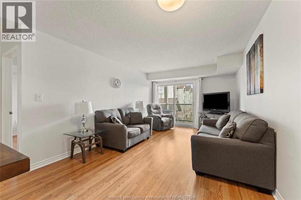 3000 Sandwich Street Unit# 316, Windsor, Ontario  N9C 4G3 - Photo 5 - 26020408