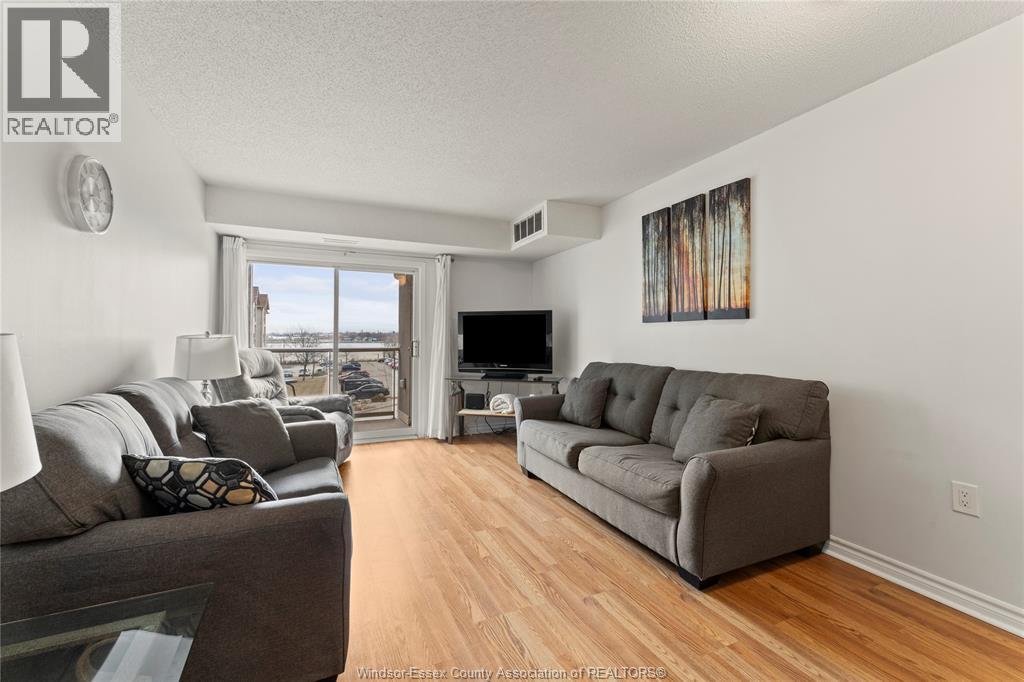 3000 Sandwich Street Unit# 316, Windsor, Ontario  N9C 4G3 - Photo 6 - 26020408