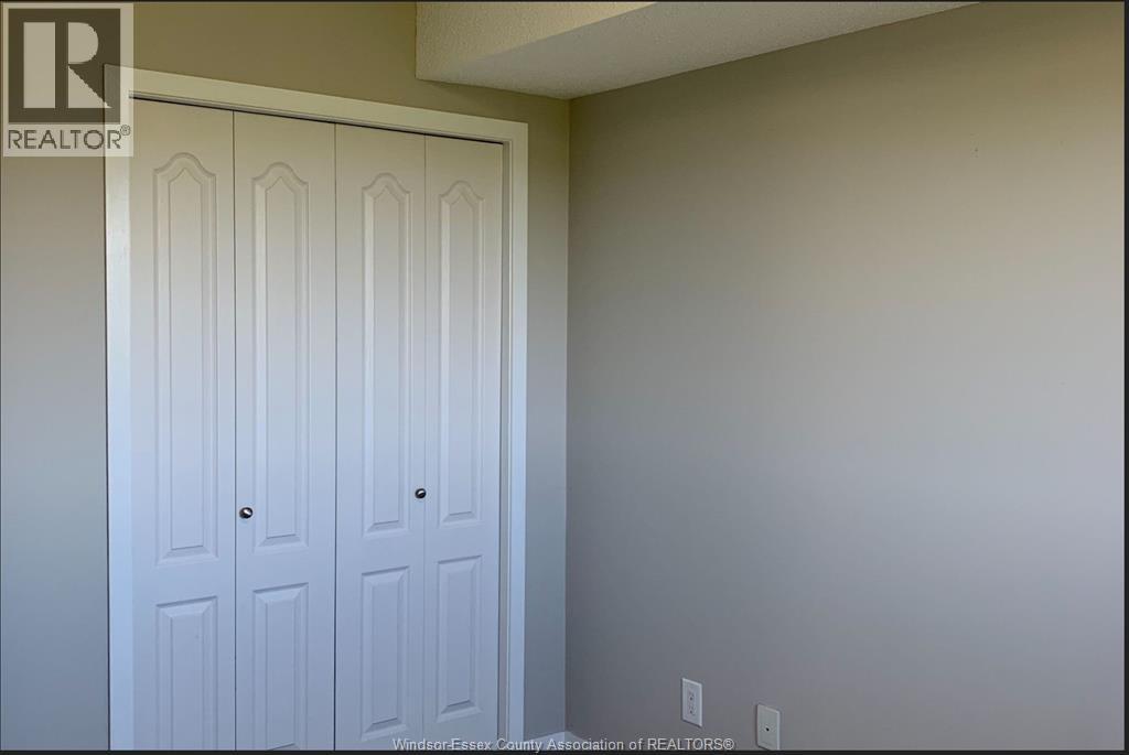 8 Dayspring Circle Unit# 1302, Brampton, Ontario  L6P 2Z6 - Photo 11 - 26020394
