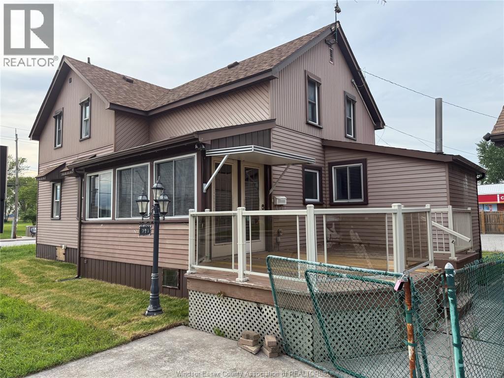 791 Front Road, Lasalle, Ontario  N8A 2T1 - Photo 3 - 26020450