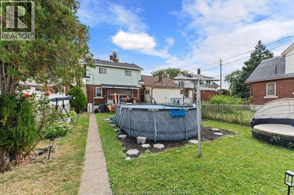 1481 Benjamin Avenue, Windsor, Ontario  N8X 4N2 - Photo 27 - 26020441