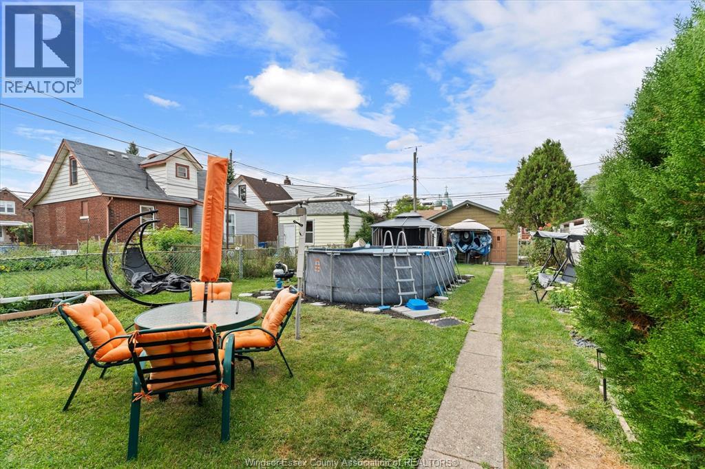 1481 Benjamin Avenue, Windsor, Ontario  N8X 4N2 - Photo 28 - 26020441