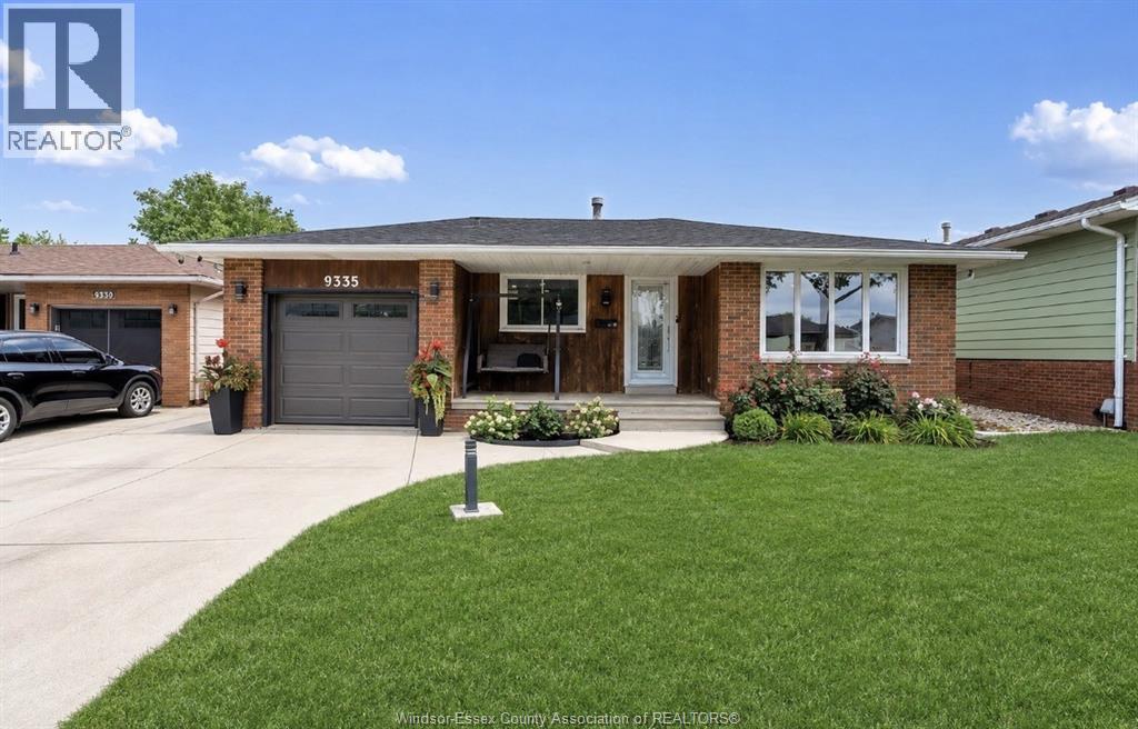 9335 ESPLANADE, Windsor, Ontario
