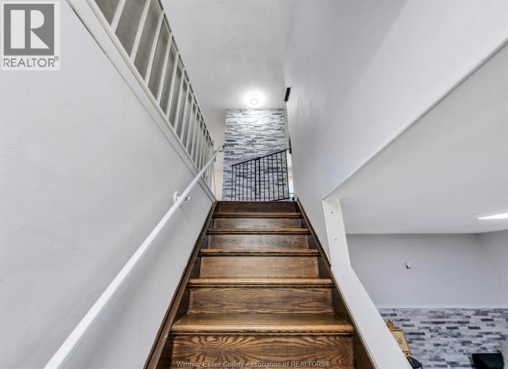 10670 Lambeth Road, Windsor, Ontario  N8R 1C9 - Photo 20 - 26020454
