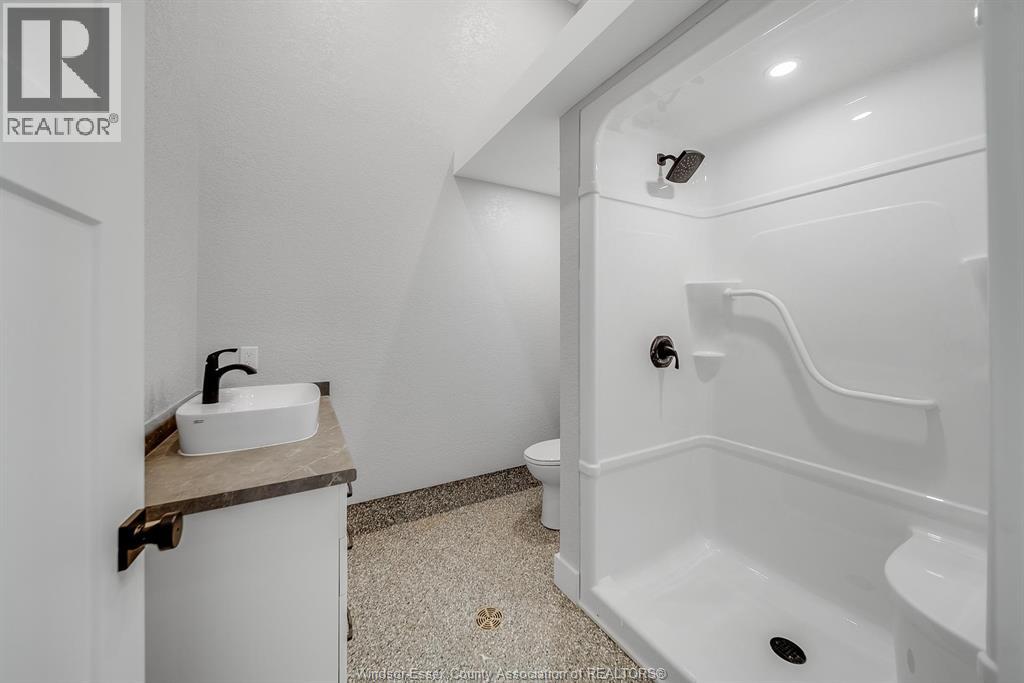 4360 St. Clair Parkway, Port Lambton, Ontario  N0P 2B0 - Photo 31 - 26020407