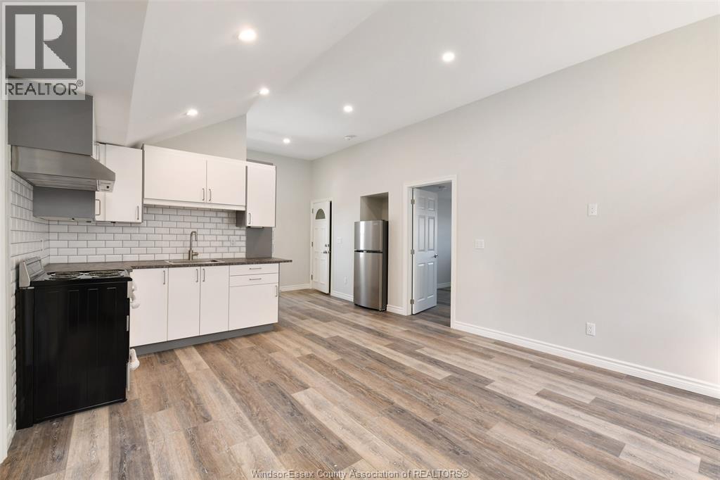 1069 Marentette Avenue Unit# Upper, Windsor, Ontario  N9A 2A4 - Photo 7 - 26019941