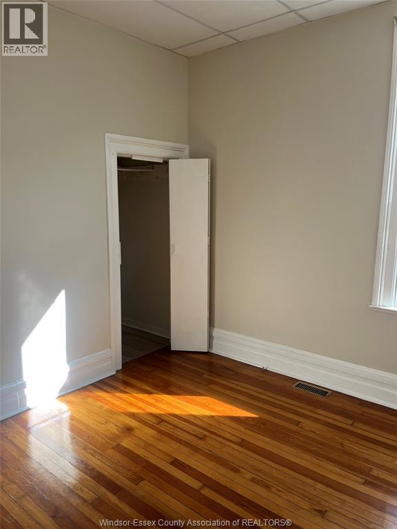 183 Elm Unit# Front Unit, Windsor, Ontario  N9A 5G9 - Photo 7 - 26020476
