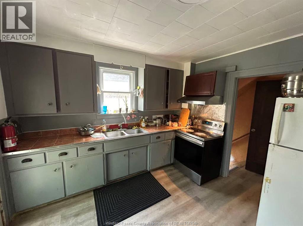 522 Askin, Windsor, Ontario  N9B 2X4 - Photo 7 - 26020474