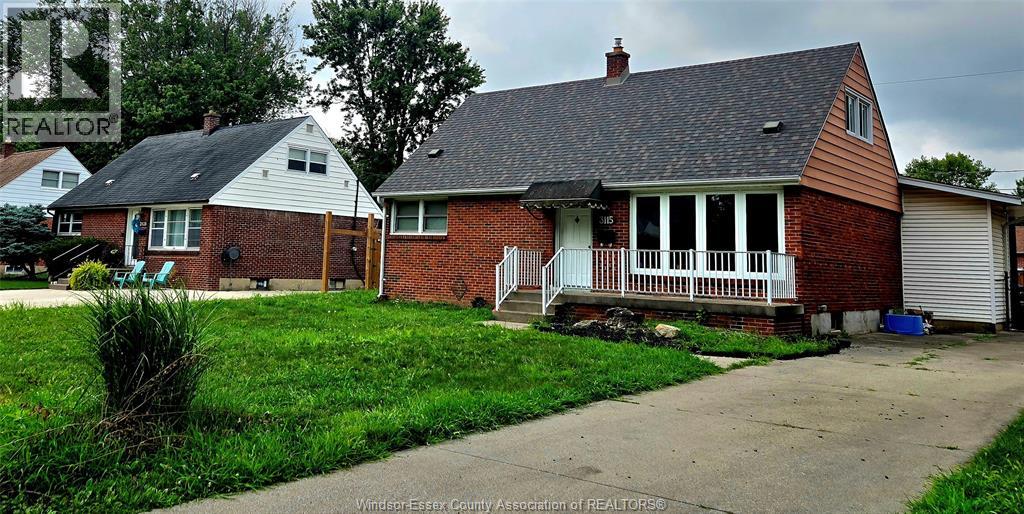 3115 Radisson Avenue, Windsor, Ontario  N9E 1Y4 - Photo 1 - 26020463