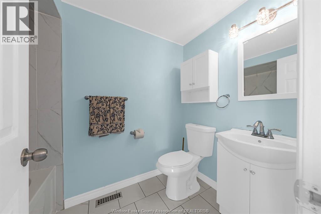 10357 Shenandoah, Windsor, Ontario  N8R 1B6 - Photo 14 - 26020471