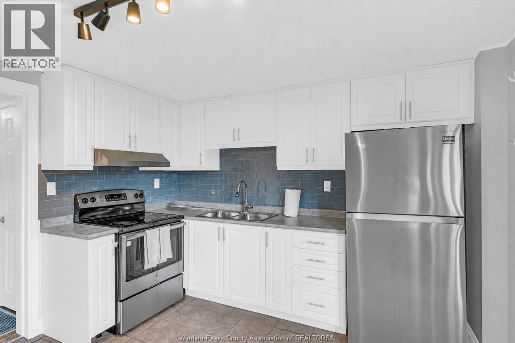 10357 Shenandoah, Windsor, Ontario  N8R 1B6 - Photo 6 - 26020471