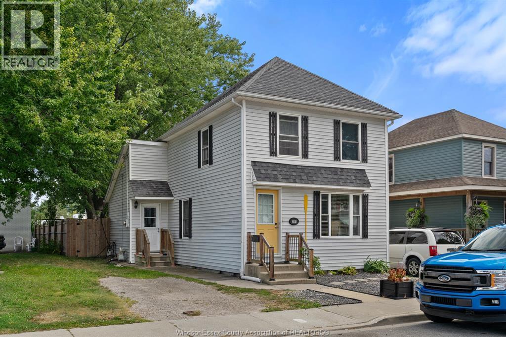 261 Bathurst Street, Amherstburg, Ontario  N9V 1Y8 - Photo 4 - 26020384