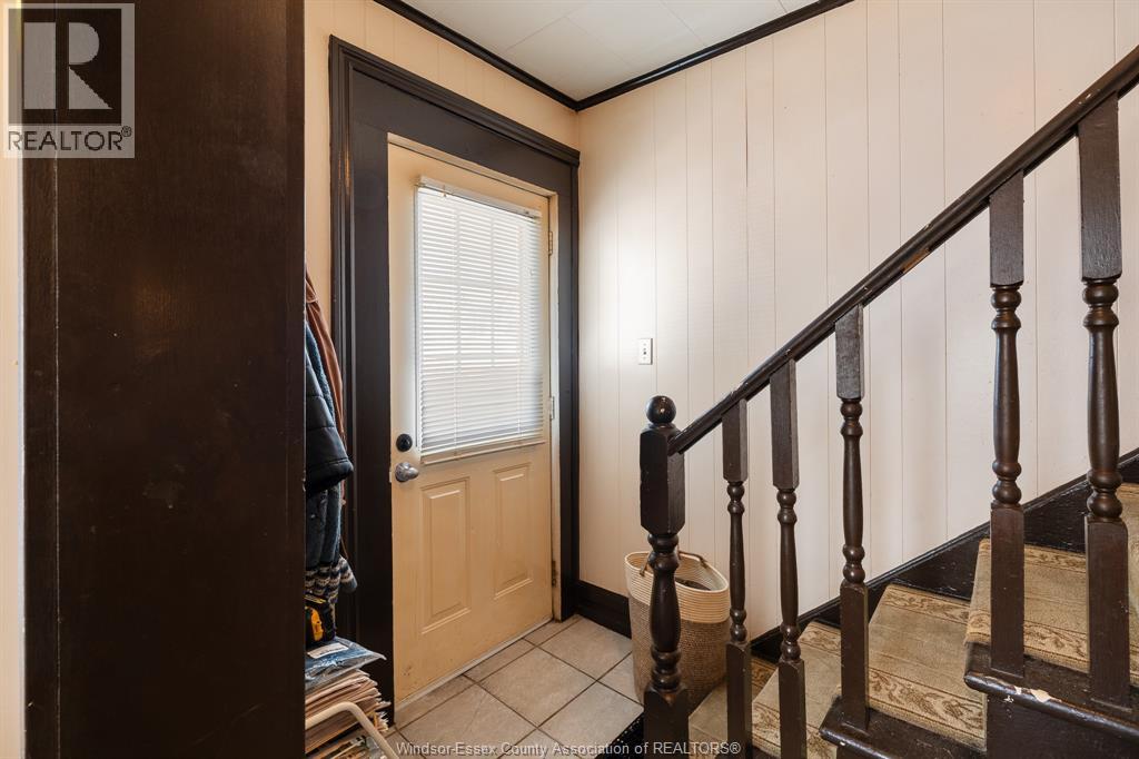 261 Bathurst Street, Amherstburg, Ontario  N9V 1Y8 - Photo 5 - 26020384