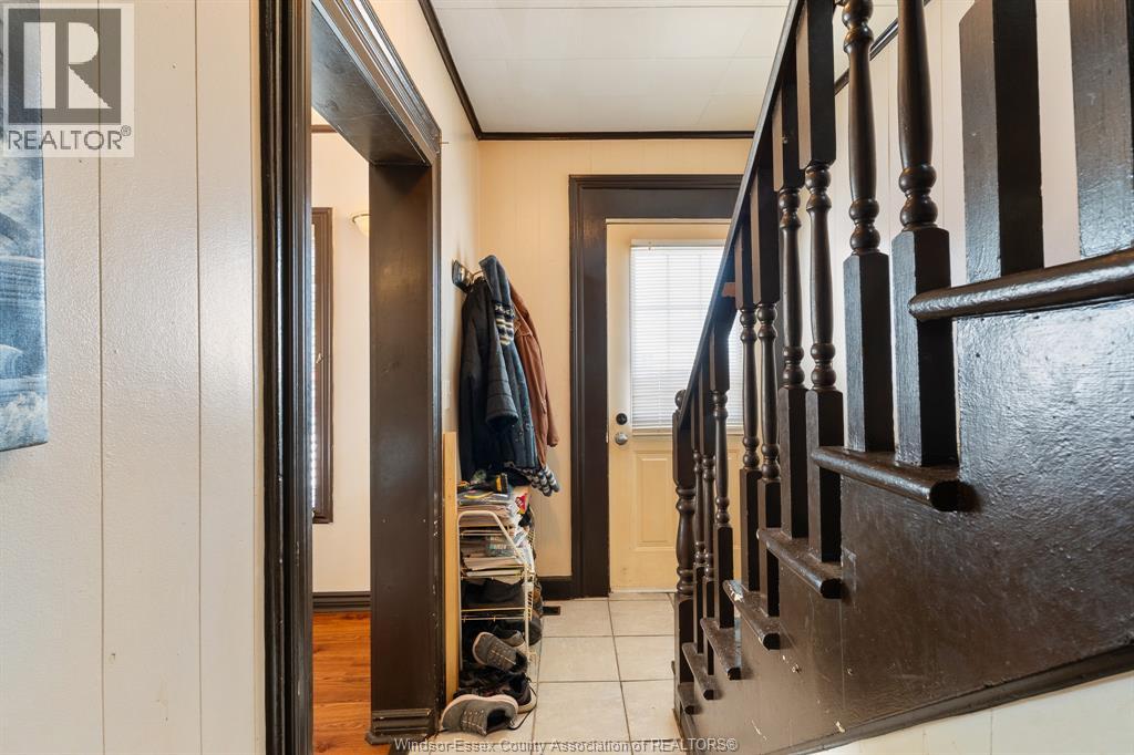 261 Bathurst Street, Amherstburg, Ontario  N9V 1Y8 - Photo 6 - 26020384