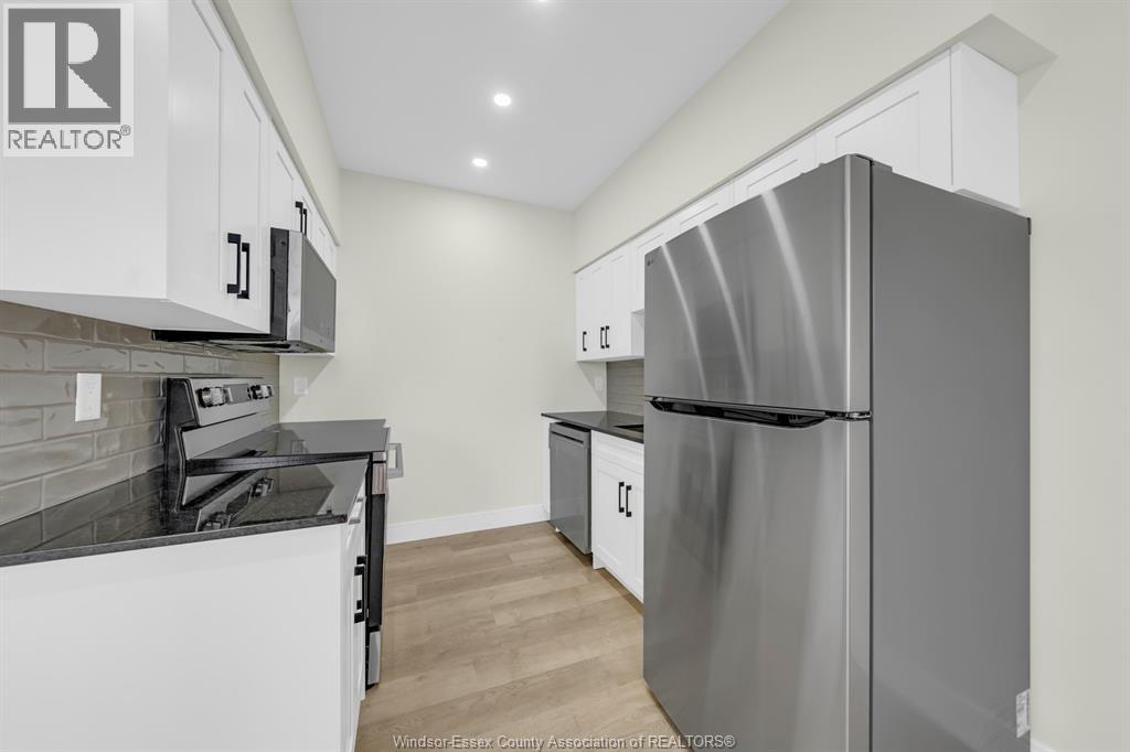 3177 Riverside Drive Unit# 305, Windsor, Ontario  N8Y 1A5 - Photo 4 - 26020492