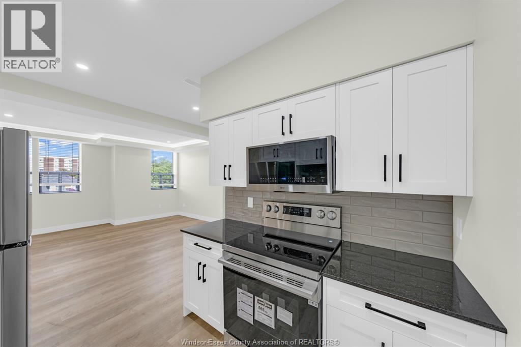 3177 Riverside Drive Unit# 305, Windsor, Ontario  N8Y 1A5 - Photo 5 - 26020492