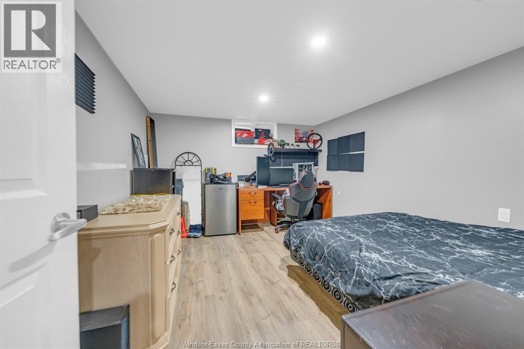 3226 Woodlawn Avenue, Windsor, Ontario  N8W 2J2 - Photo 26 - 26020494