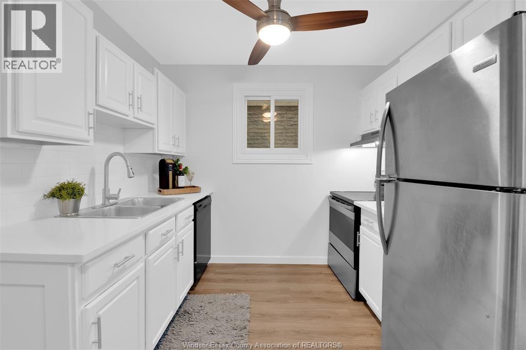 9260 ARNCLIFFE COURT Unit# UPPER, Windsor, Ontario