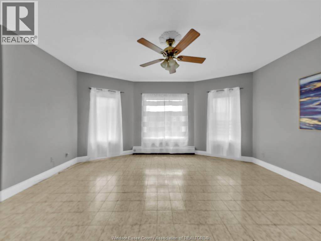 677 Marentette Unit# Upper, Windsor, Ontario  N9A 1Z3 - Photo 10 - 26020504