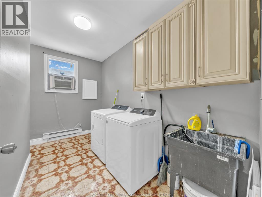 677 Marentette Unit# Upper, Windsor, Ontario  N9A 1Z3 - Photo 25 - 26020504