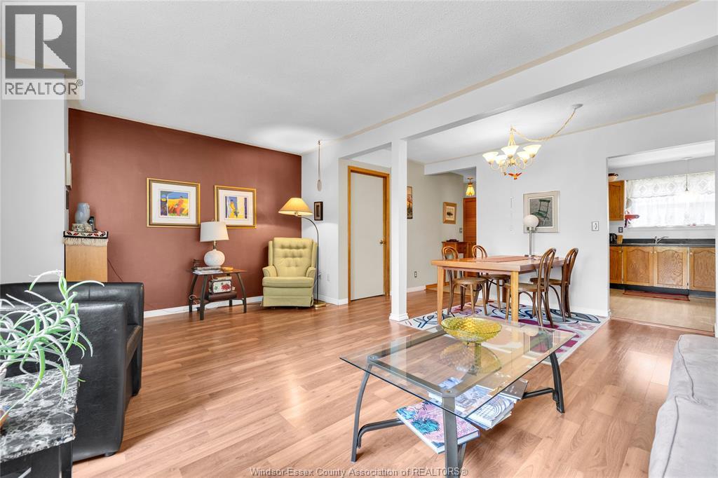 5541 Empress, Windsor, Ontario  N8T 3B2 - Photo 10 - 26020543