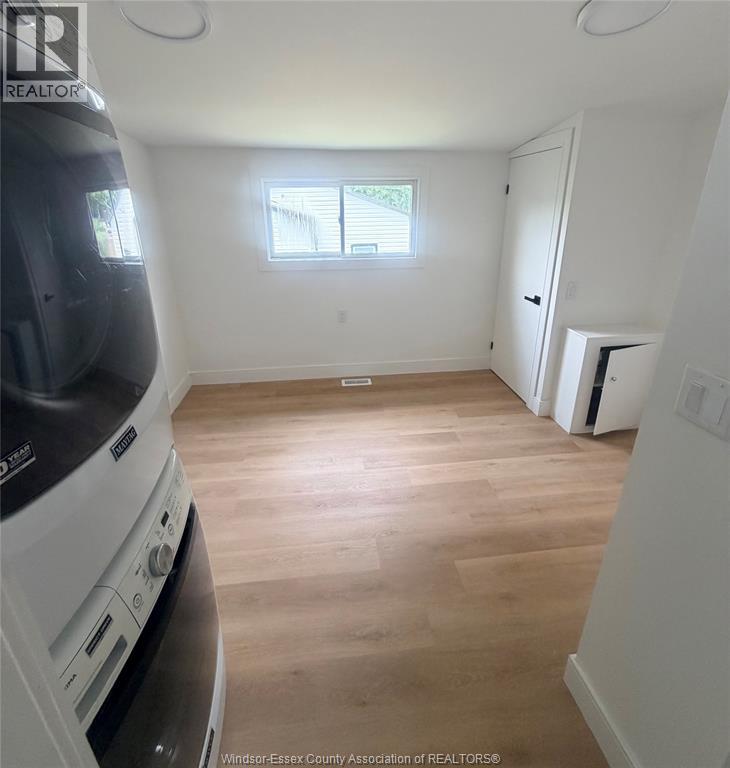 1970 Ottawa, Windsor, Ontario  N8Y 1R7 - Photo 26 - 26020537
