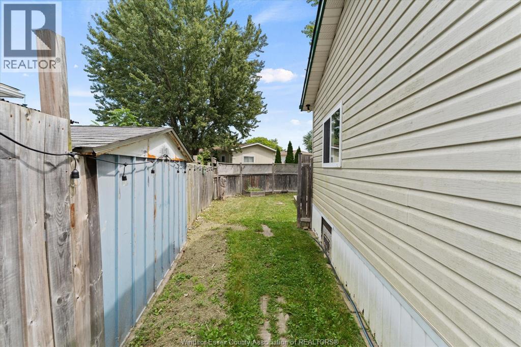 5 Oak Court, Mcgregor, Ontario  N0R 1J0 - Photo 36 - 26020554