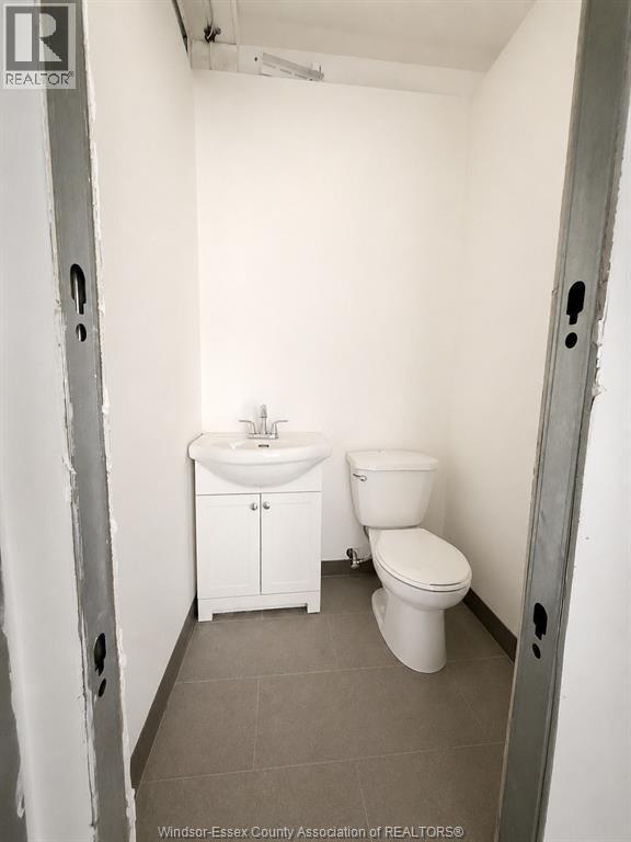 2451 Tecumseh Road West Unit# B, Windsor, Ontario  N9B 3R6 - Photo 10 - 26020517