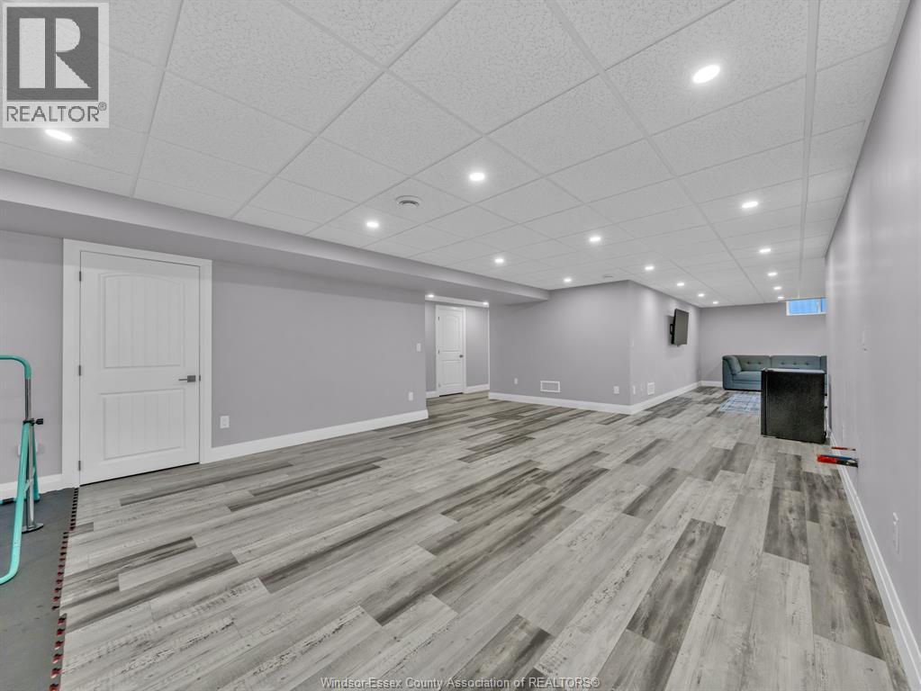 22 Shawnee Court, Leamington, Ontario  N8H 5A8 - Photo 32 - 26020567