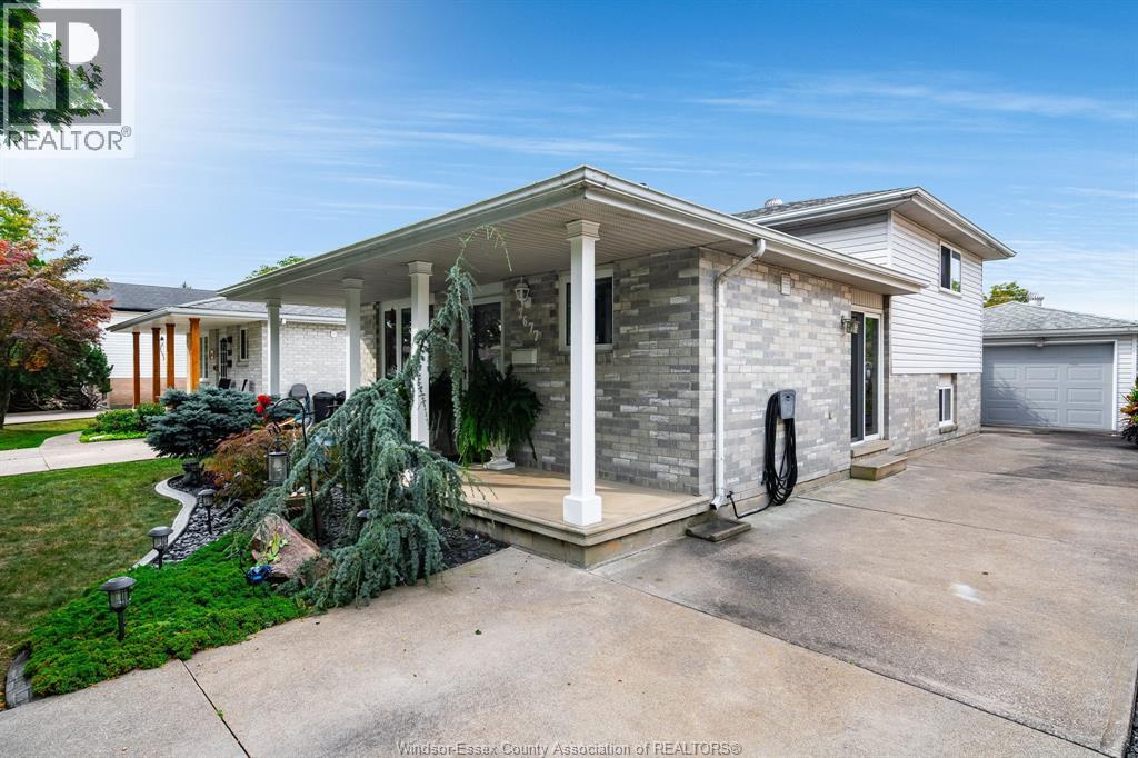 2677 Robert Road, Windsor, Ontario  N8W 5L8 - Photo 25 - 26020578