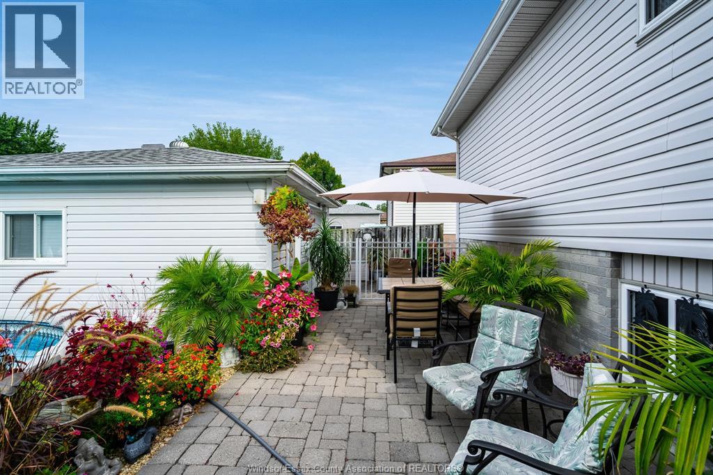 2677 Robert Road, Windsor, Ontario  N8W 5L8 - Photo 32 - 26020578