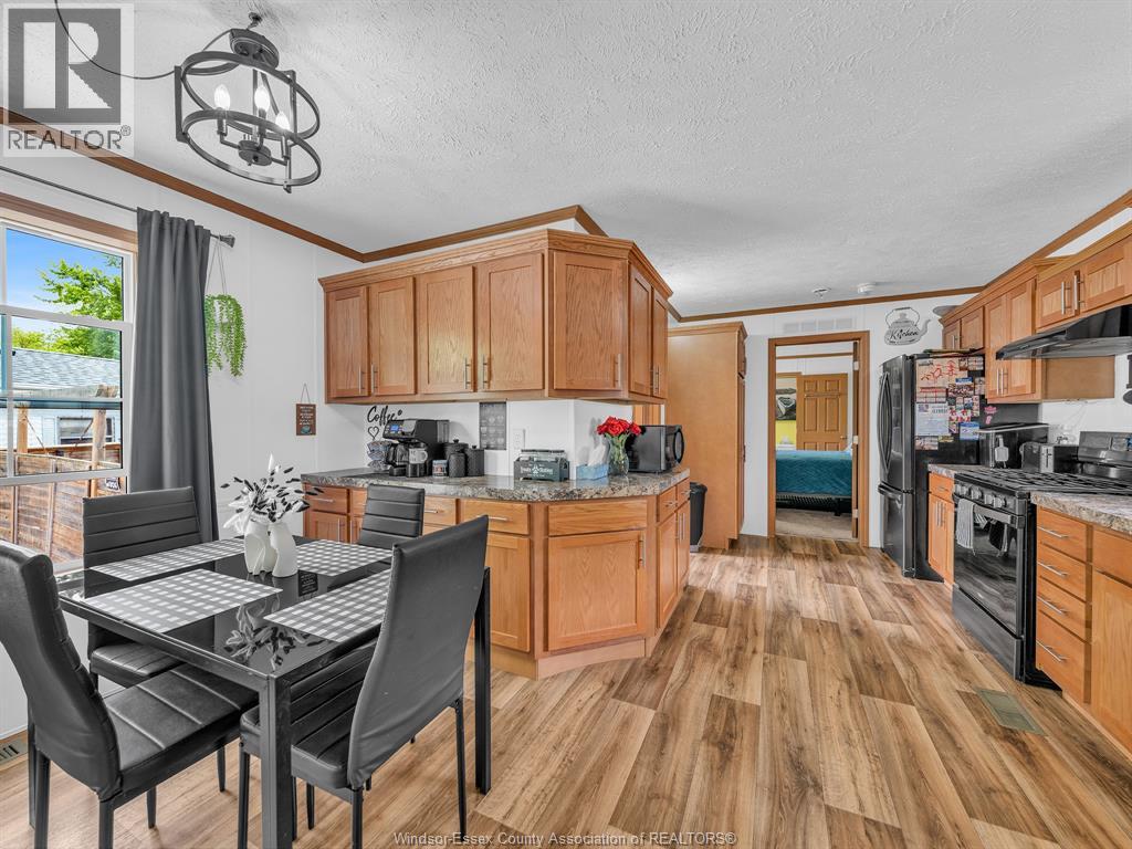 1 Oak Court, Mcgregor, Ontario  N0R 1J0 - Photo 15 - 26020585
