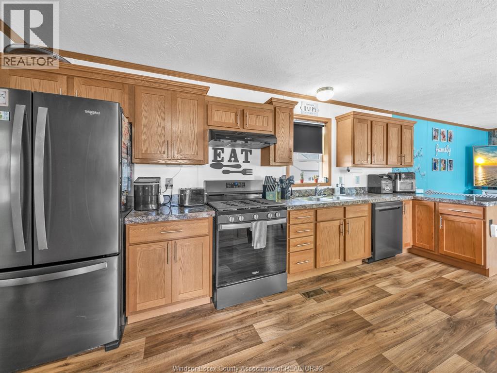 1 Oak Court, Mcgregor, Ontario  N0R 1J0 - Photo 18 - 26020585