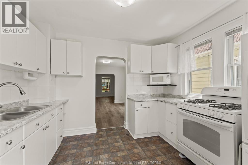 1215 Lincoln Road, Windsor, Ontario  N8Y 2H9 - Photo 12 - 26020549