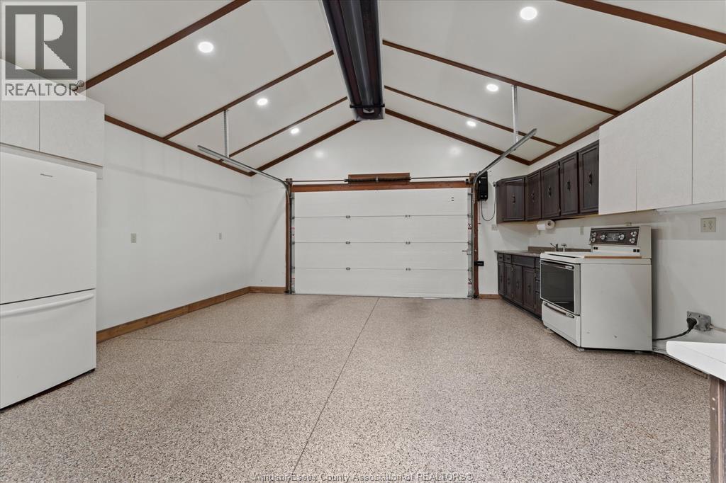 1215 Lincoln Road, Windsor, Ontario  N8Y 2H9 - Photo 27 - 26020549