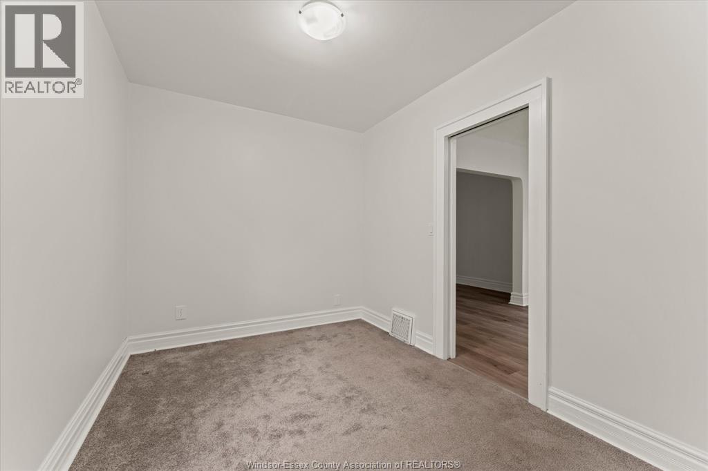 1215 Lincoln Road, Windsor, Ontario  N8Y 2H9 - Photo 7 - 26020549